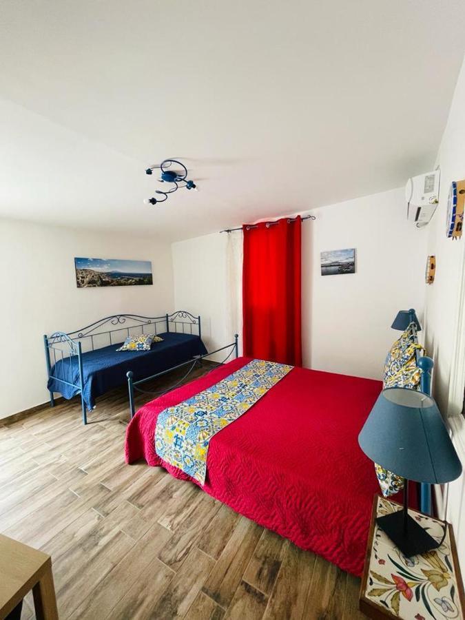 Domus Carbonari Naples